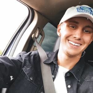 Meet your Posher, Christopher